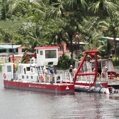 Professional Small River Sand Dredging Equipment Customized Cutter Head Dredge Equipment