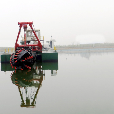 650mm Pipe Diameter Diesel Engine Power Sand Dredging Equipment With Cutter Head