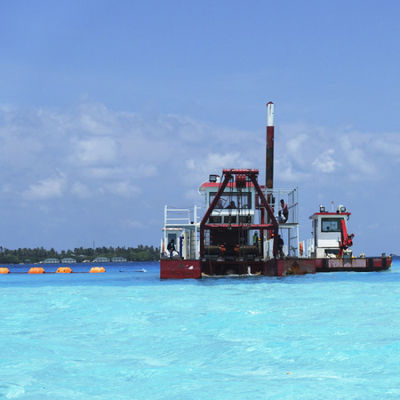 Diesel Engine 700m3/h Solid Capacity River Dredger Ultimate Solution For River Dredging
