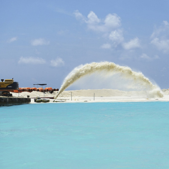 4000m3 River Desilting Sand Dredging Boat / Dredging Machinery