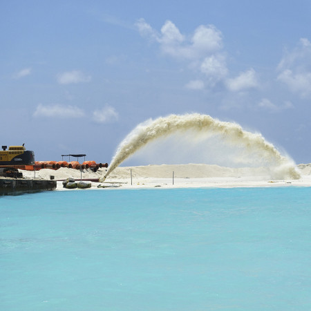 10 People Cabin Accommodation Suction Dredger Ship For River Sea Water Dredging Purpose